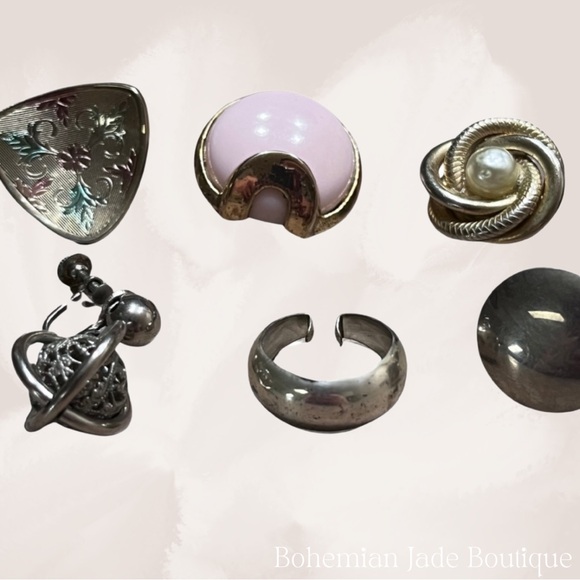 Vintage 9 piece mismatched vintage jewelry mix of clip on earrings & cuff links - Picture 2 of 4